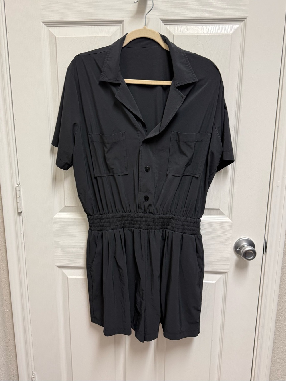 Vuori Black Short-Sleeve Romper with Elastic Waist